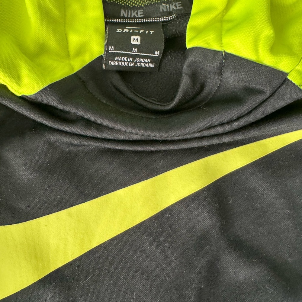 Nike hoodie size medium kids